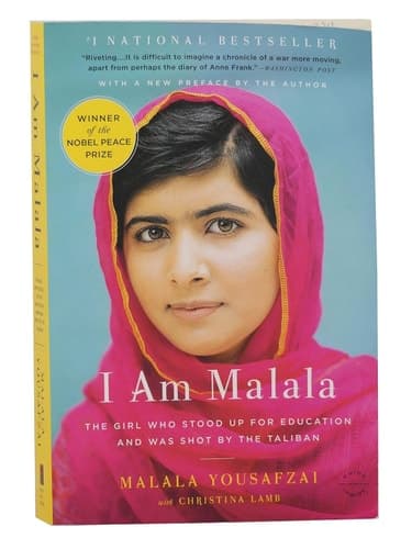 Cover of I Am Malala: The Girl Who Stood Up for Education and Was Shot by the Taliban