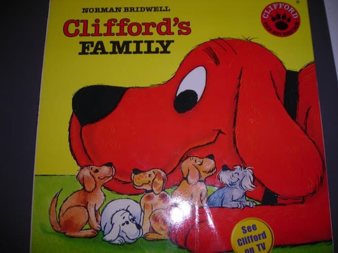 Cover of Clifford's Family (Clifford, the Big Red Dog)